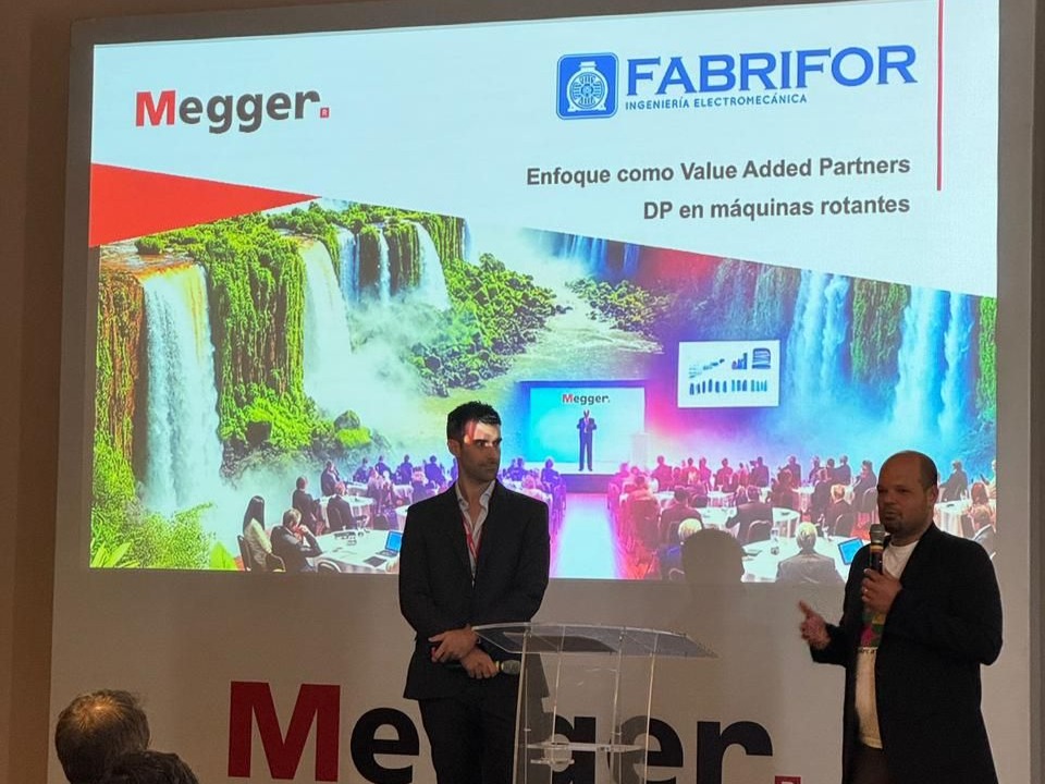 Presentación Fabrifor en evento megger foz do iguaçu